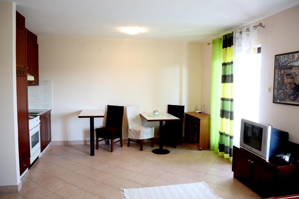 Apartments Max Vrsar Dış mekan fotoğraf